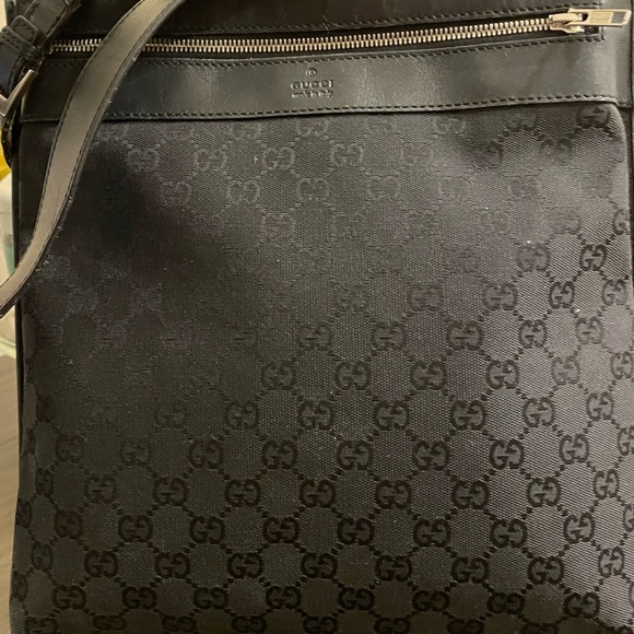 Gucci Black Crossbody Bag with Monogram - Picture 1 of 10